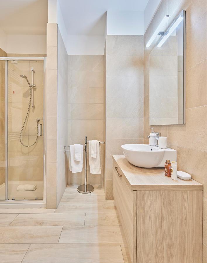 Monviso Modern - Exclusive Apartment Milánó Kültér fotó
